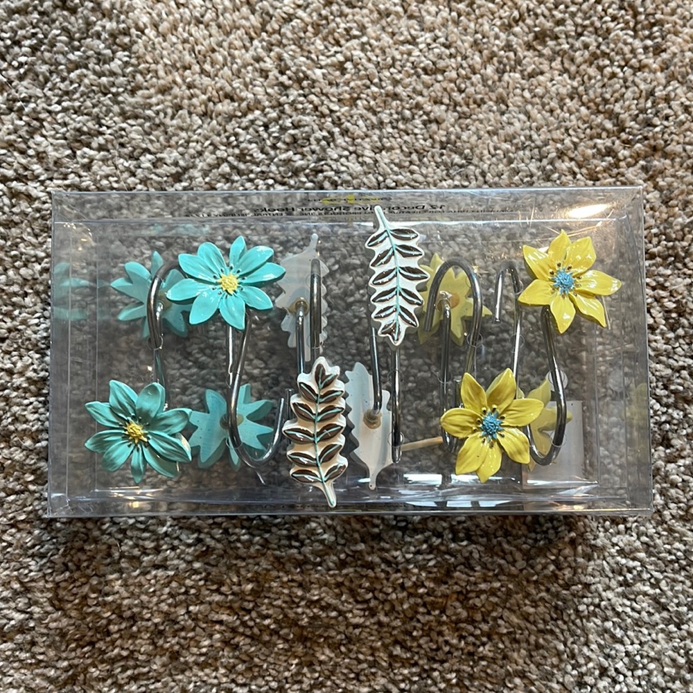 Floral Shower Hooks